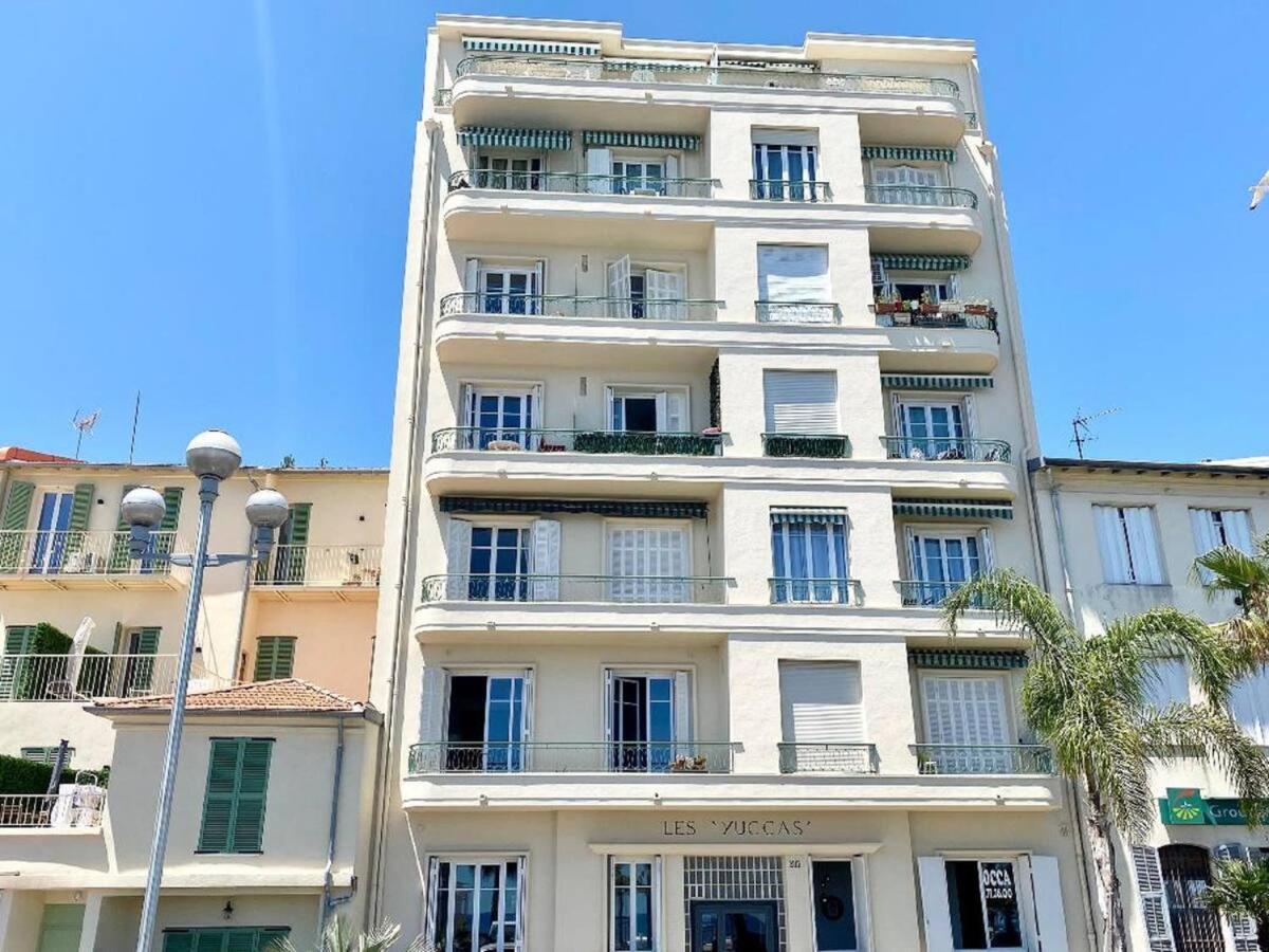 Modern Sea View Apartment On Promenade Des Anglais Ница Екстериор снимка