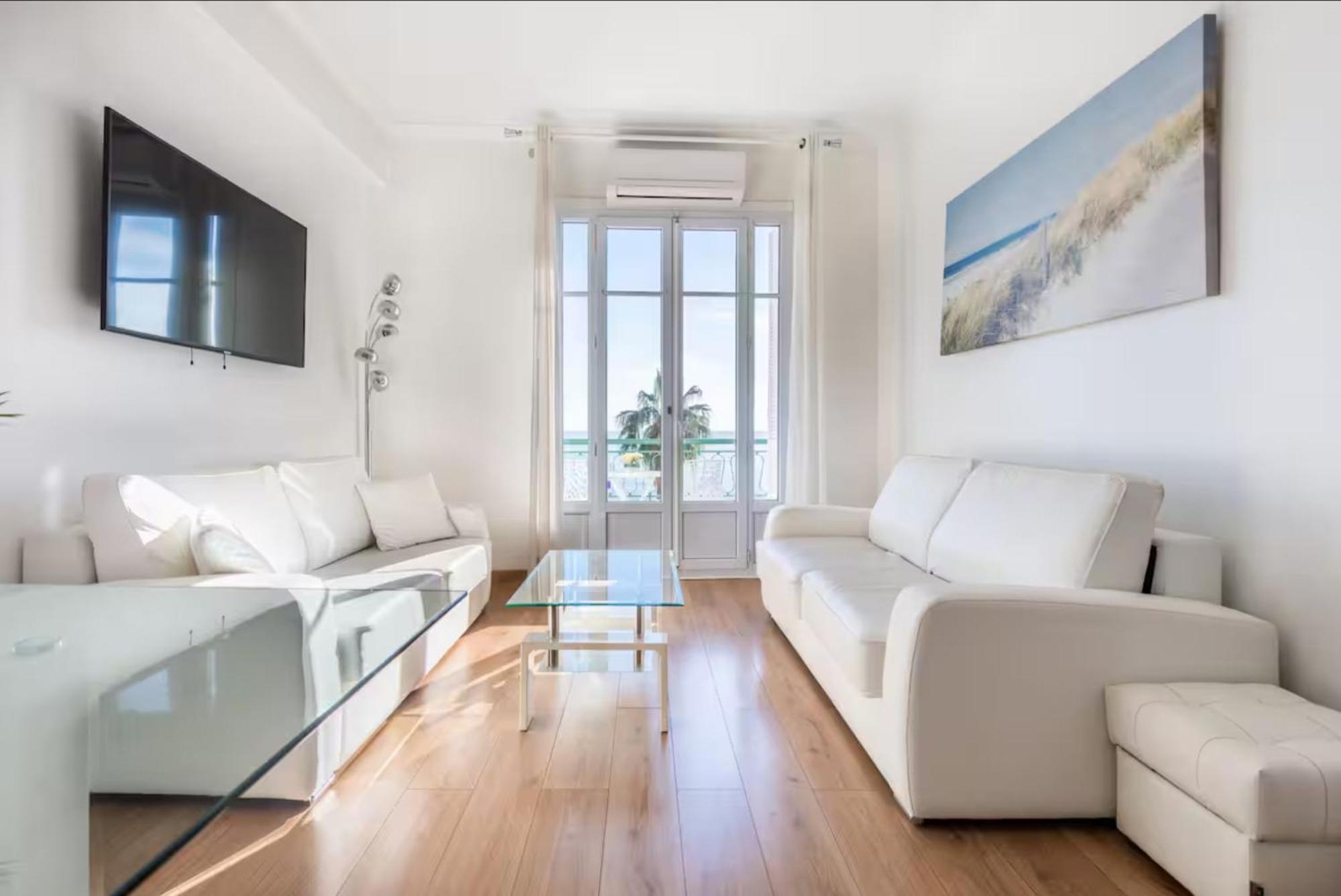 Modern Sea View Apartment On Promenade Des Anglais Ница Екстериор снимка